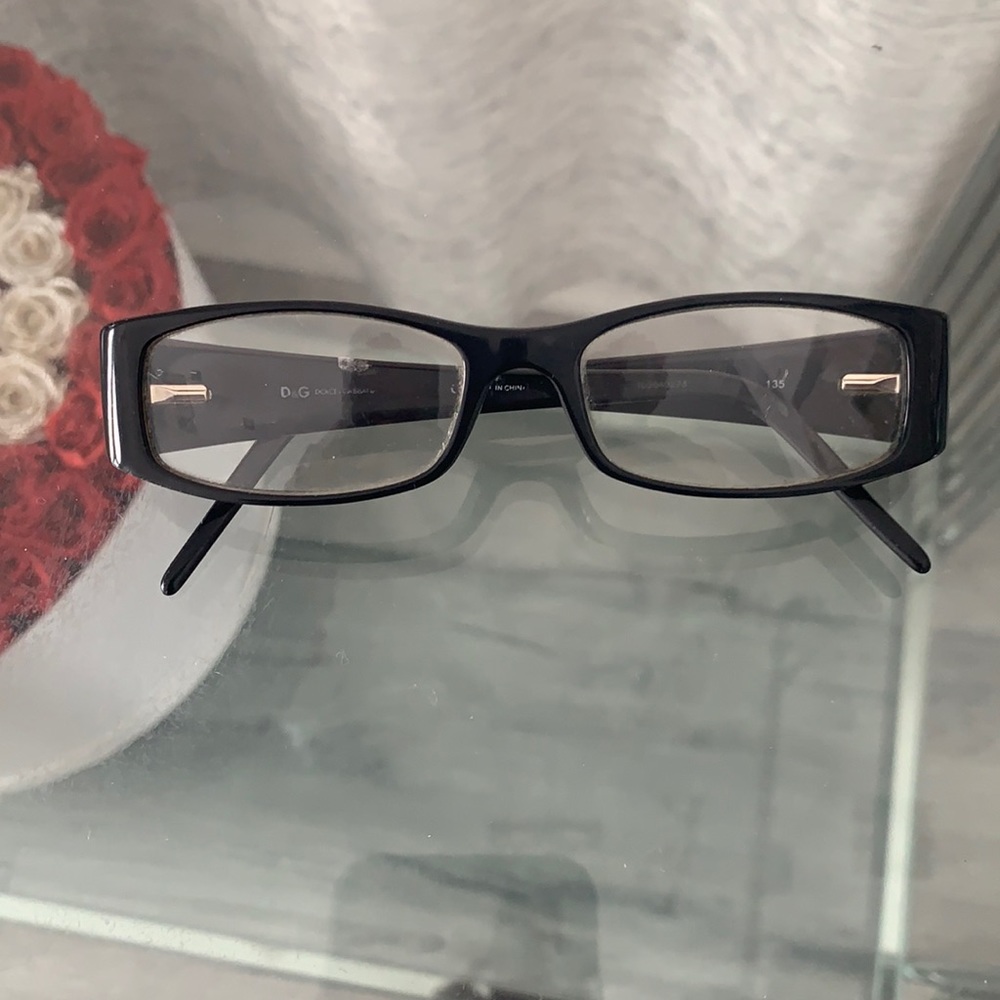 SOLD! Dg ladies prescription glasses